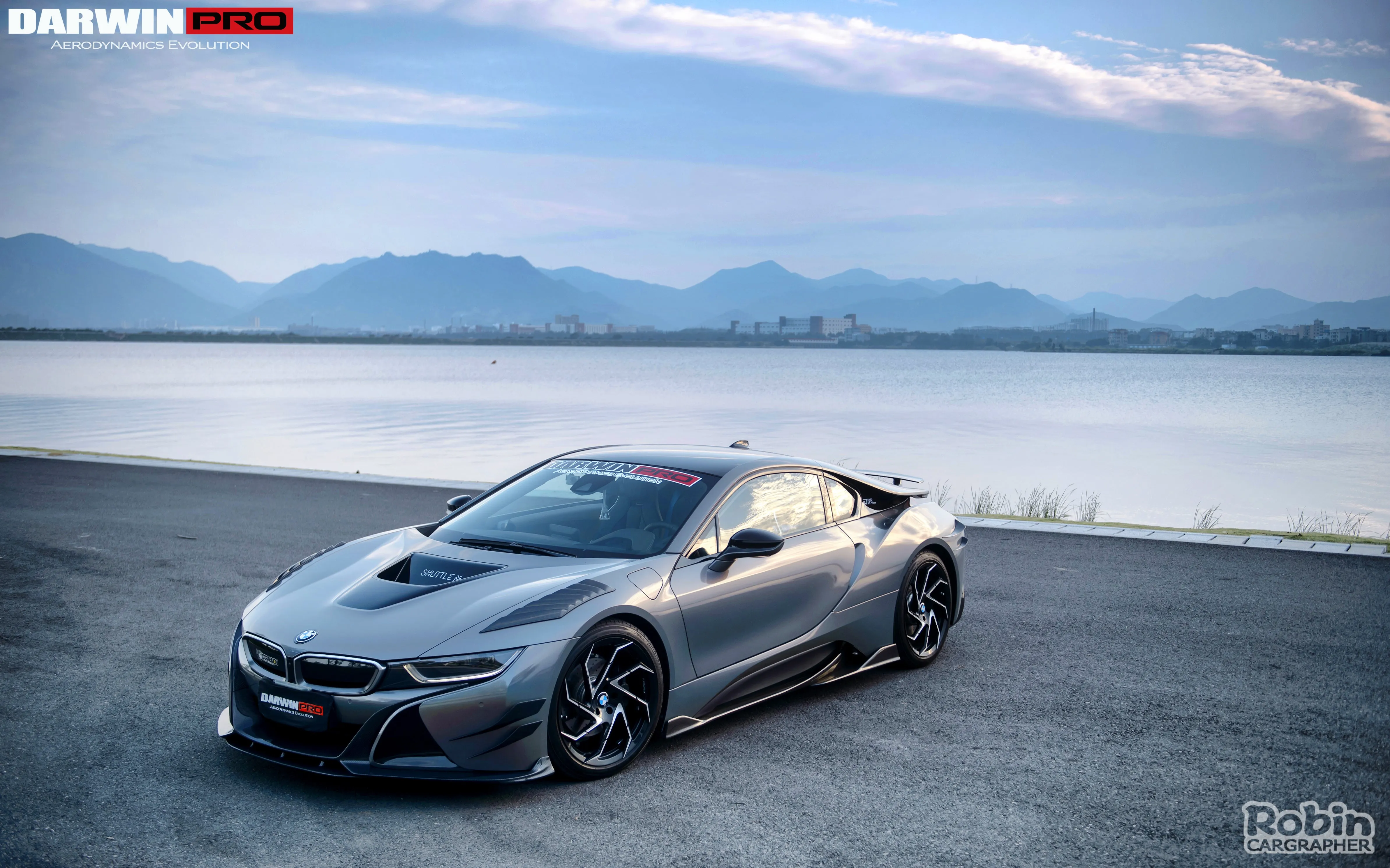 2014-2018 BMW i8 BZK Carbon Fiber Side Skirts