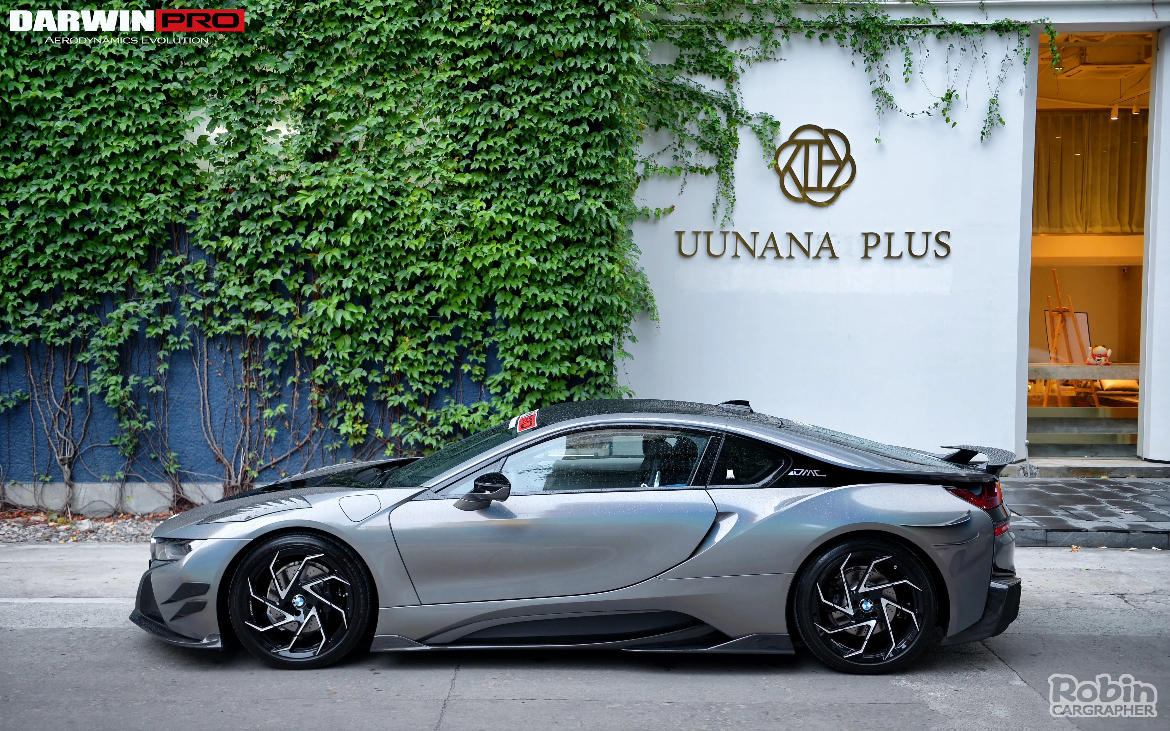 2014-2018 BMW i8 BZK Carbon Fiber Side Skirts