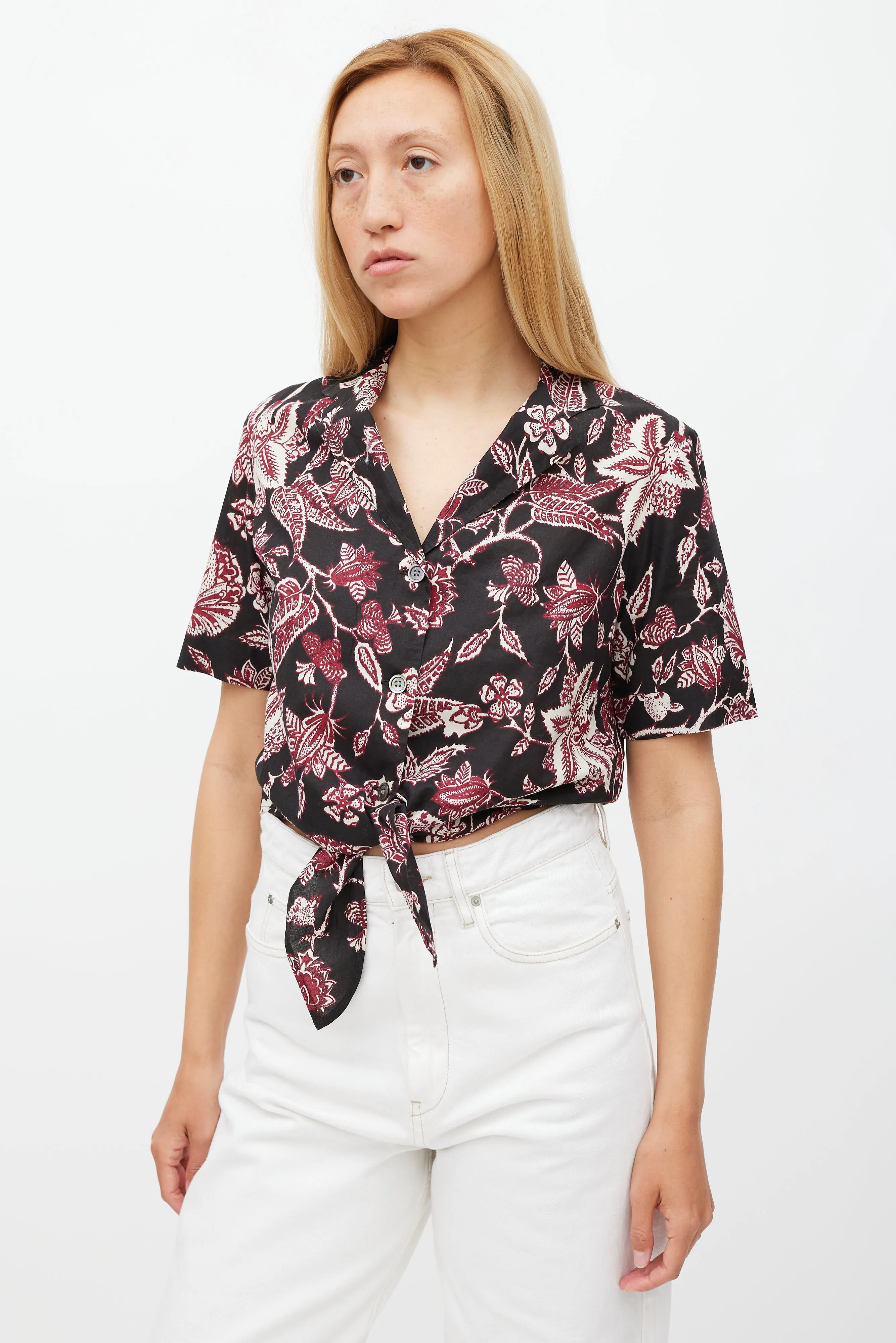 Black & Red Floral Neel Tie Shirt