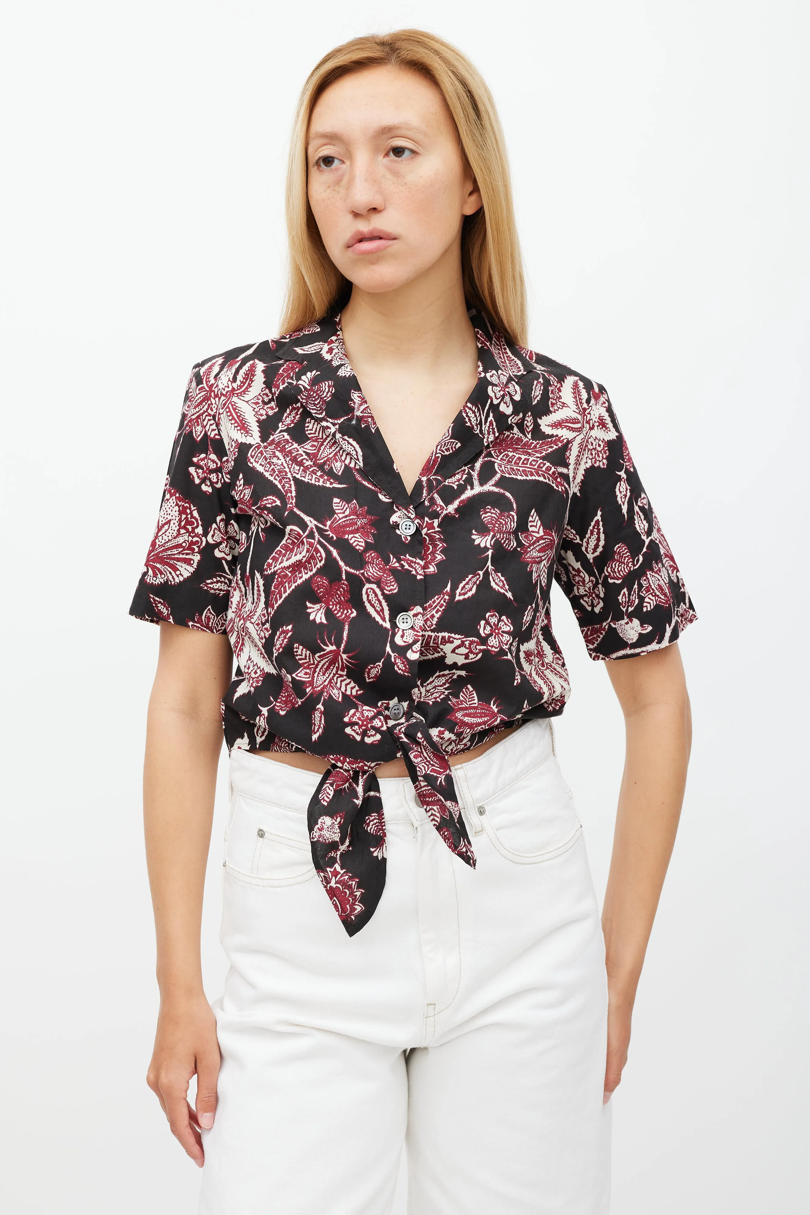 Black & Red Floral Neel Tie Shirt