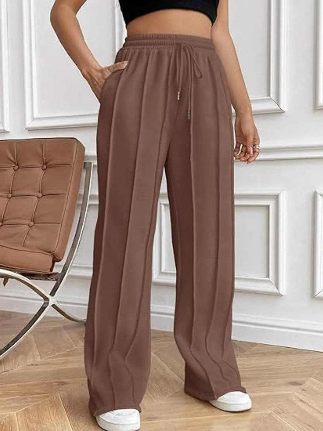 Drawstring wide-leg trousers with pockets
