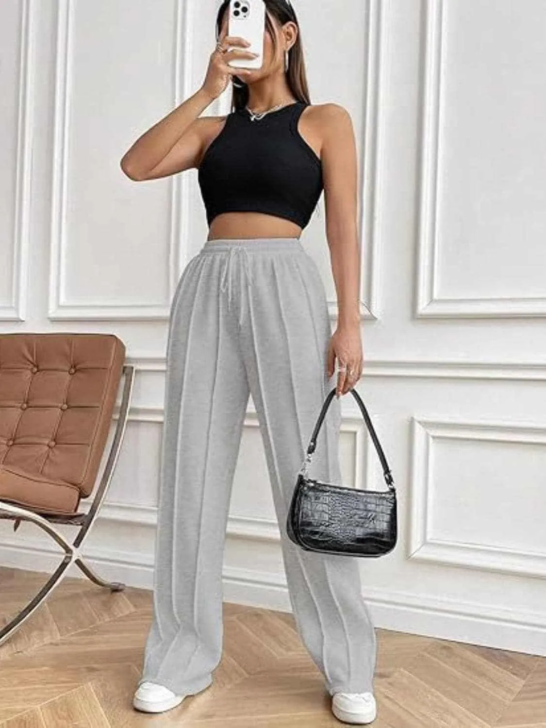 Drawstring wide-leg trousers with pockets