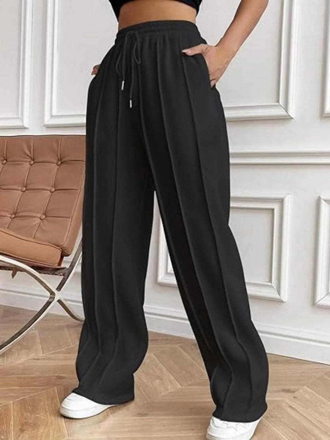 Drawstring wide-leg trousers with pockets