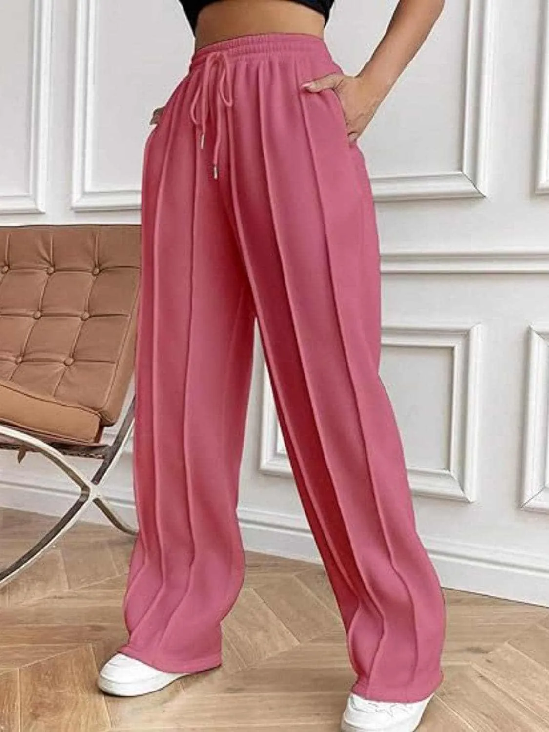 Drawstring wide-leg trousers with pockets