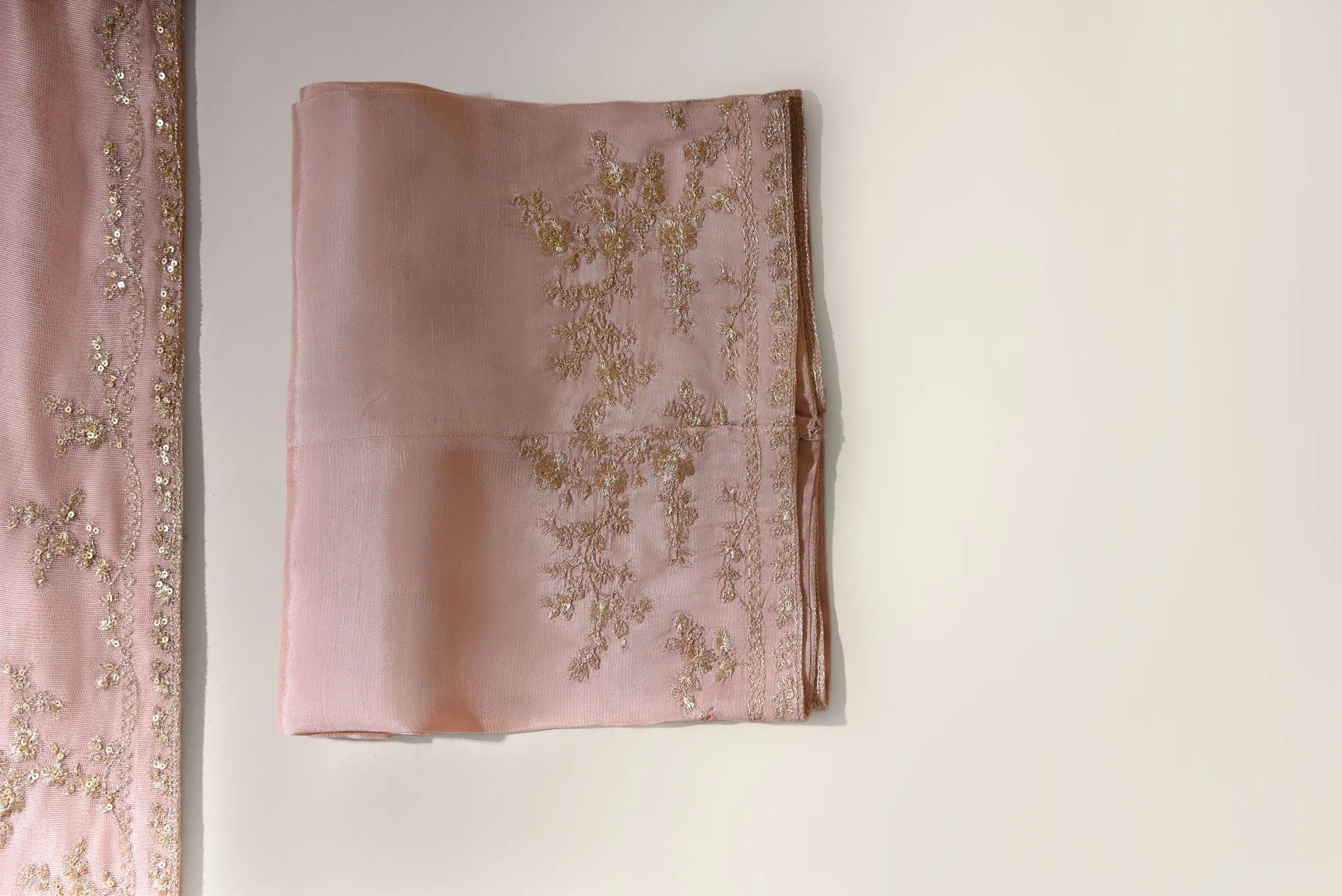 Teapink peony